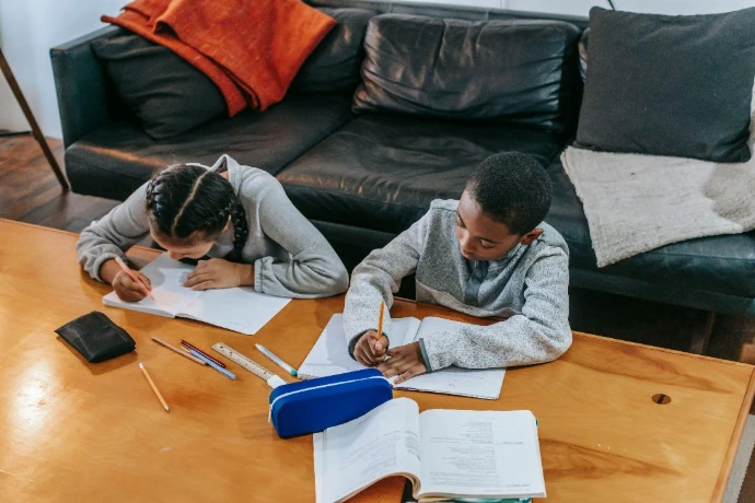 Accompagnement éducatif des enfants avec TND, TDAH, TSA ou troubles DYS, adapté aux difficultés d’apprentissage et aux fonctions exécutives